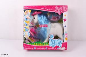 Лошадь арт. 1904" На бат. с аксессуарами в кор.