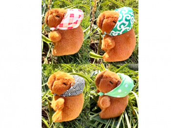 им Капибара арт. 209010 Брелок в косынке цвета микс в пак. им Капибара арт. 209010 Брелок в косынке цвета микс в пак.